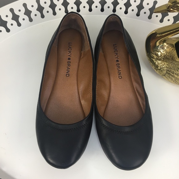 Lucky Brand Black Leather Flats Emmie SZ 7 / 37 - Picture 2 of 6